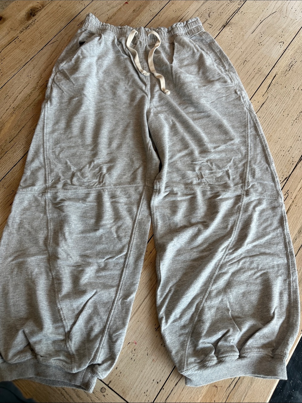 aerie Light Gray Women's Wide-Leg Drawstring Joggers